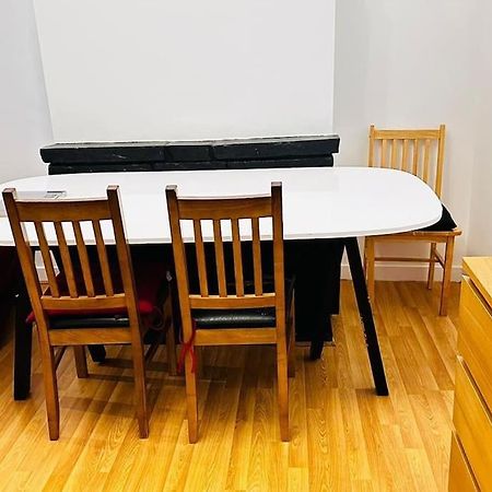 3 Bed House East London Home Luaran gambar